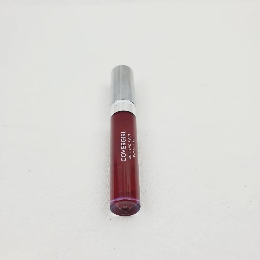 Covergirl melting pout Vinyl Vow Lip Gloss